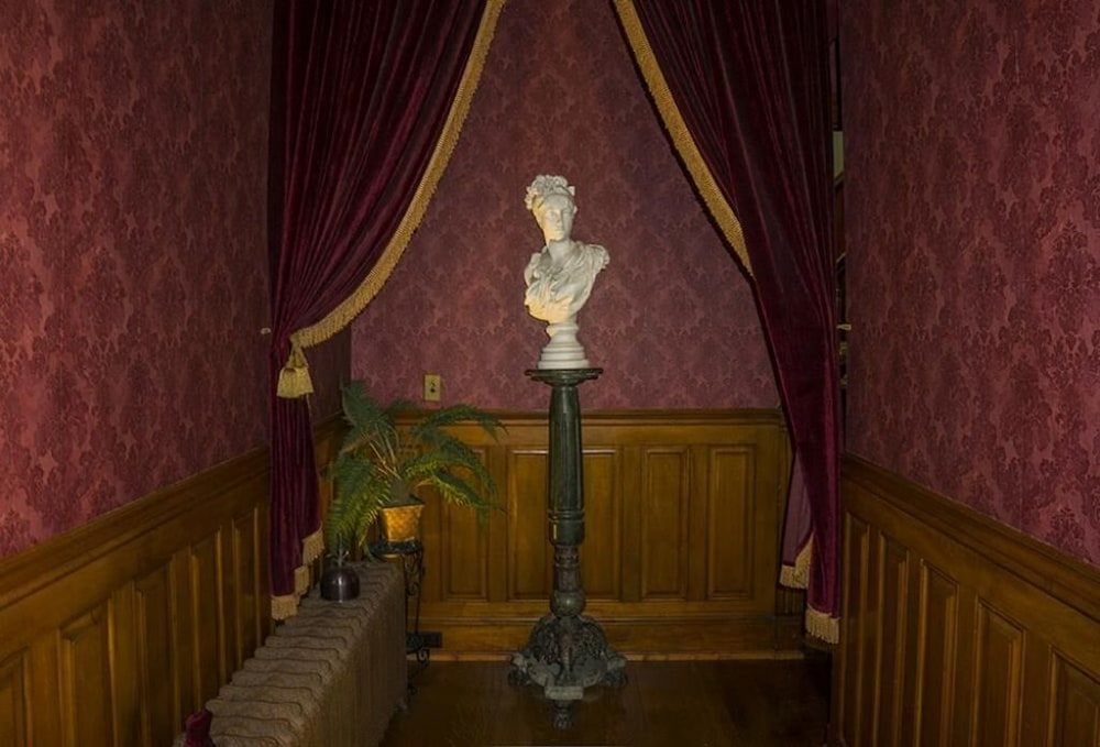 alexander mansion bed and breakfast