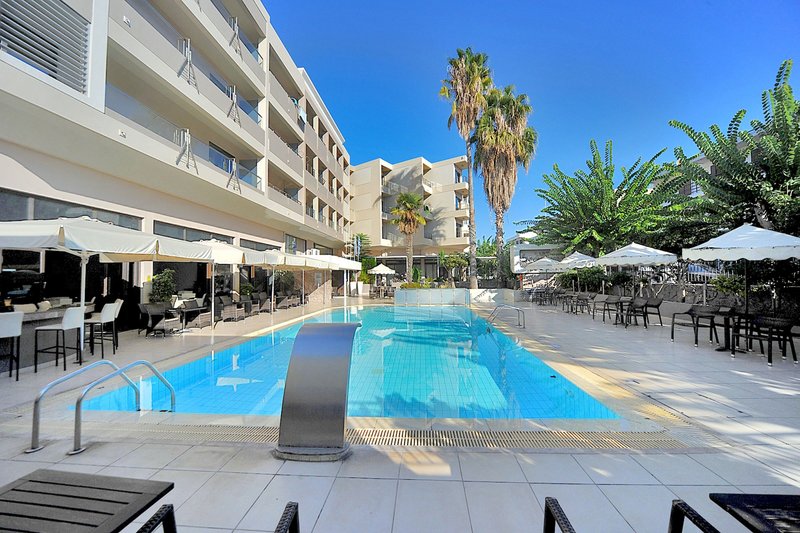 saint constantin hotel