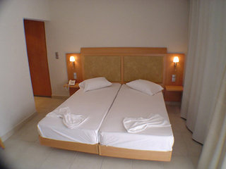 saint constantin hotel