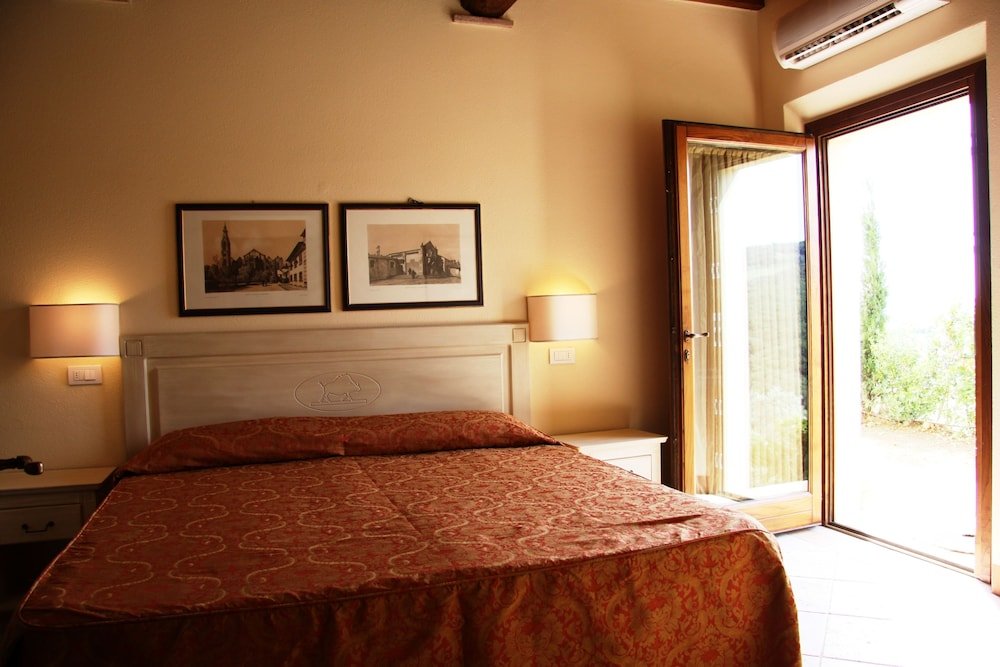 santo pietro resort