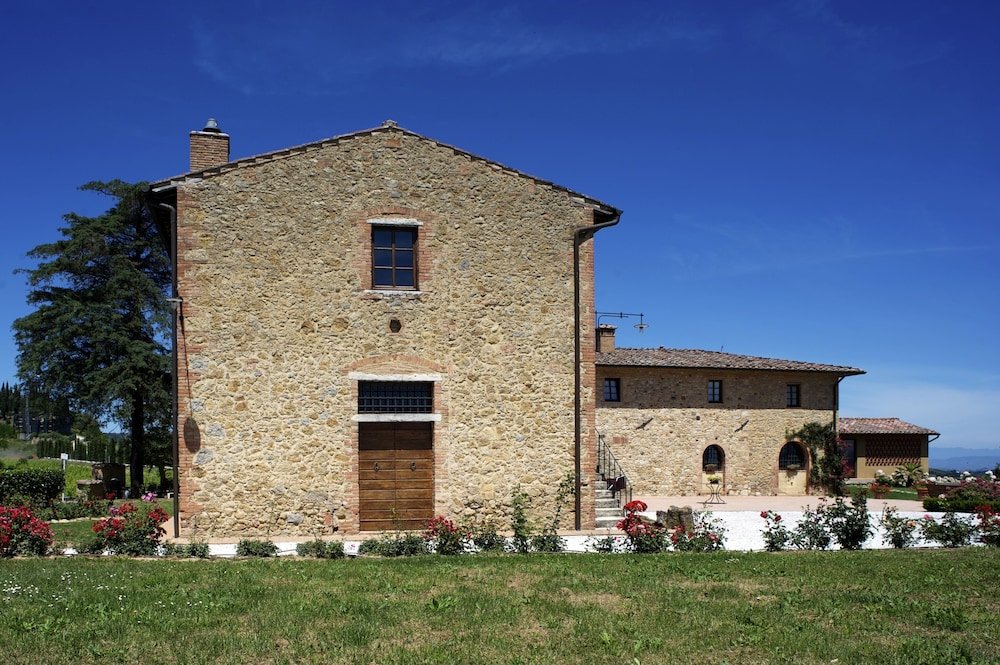santo pietro resort