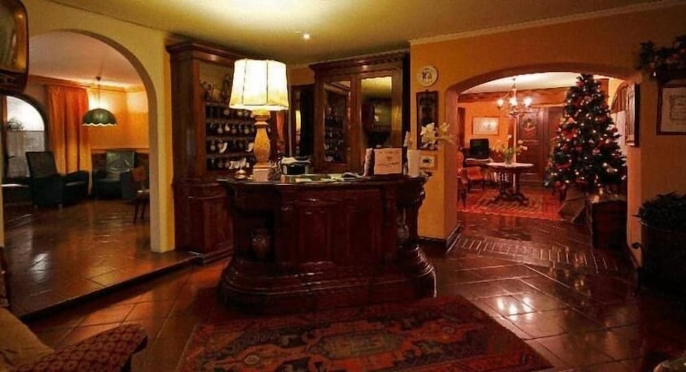 hotel arnaldo aquila doro
