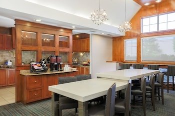 Residence Inn By Marriott Chico,Butte County>>Butte,3 star