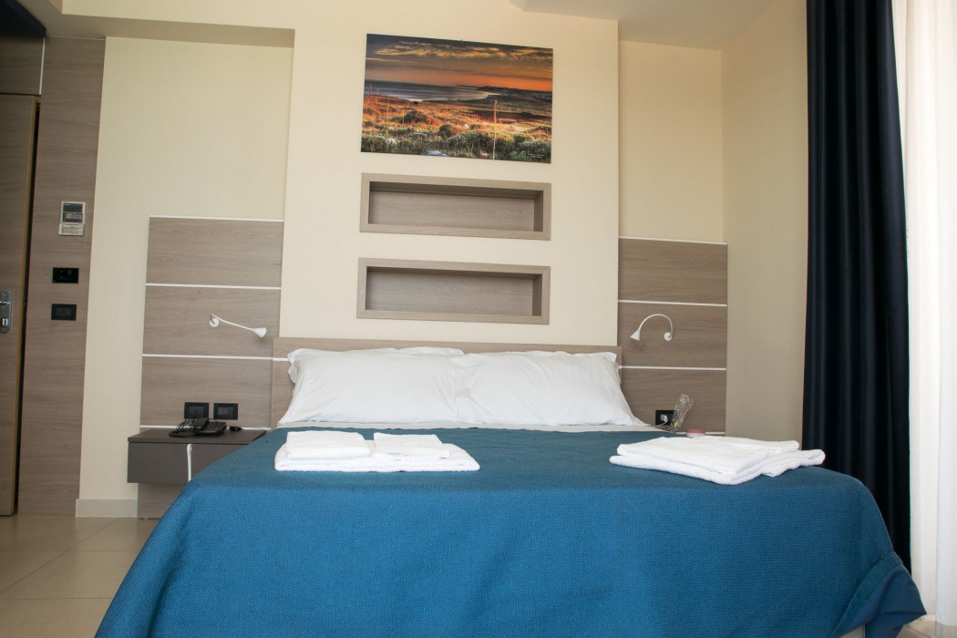 Hotel Belvedere, Torre Dell'orso,Brindisi>>Bari,4 star