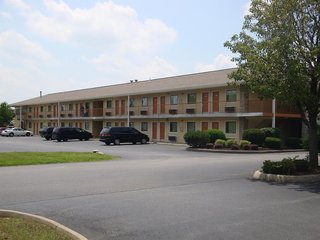 Wilmington Inn Wilmington,Clinton County>>Clinton,2 star