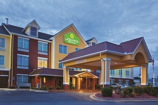 La Quinta Inn & Suites By Wyndham Oxford - Anniston,Heflin>>Anniston,3 star