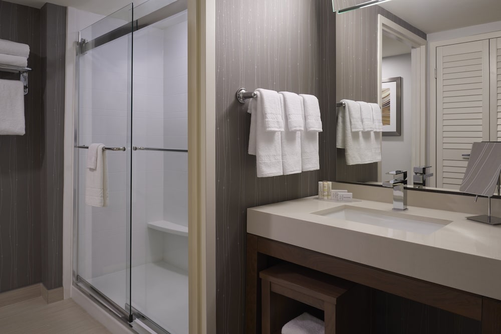 courtyard by marriott toronto airport