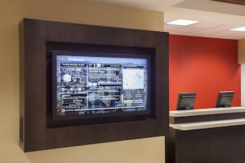 courtyard by marriott toronto airport