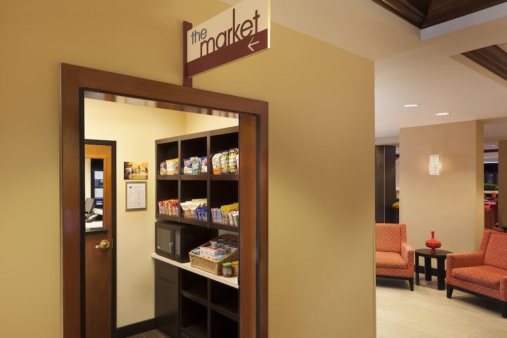 courtyard by marriott toronto airport