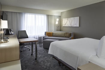 courtyard by marriott toronto airport