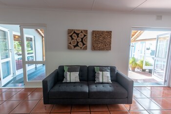 Ballinderry - The Robertson Guest House,Cape Winelands>>Cape Town,5 star
