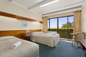 Village Family Motor Inn,South Launceston>>Launceston,3 star