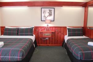 Village Family Motor Inn,South Launceston>>Launceston,3 star