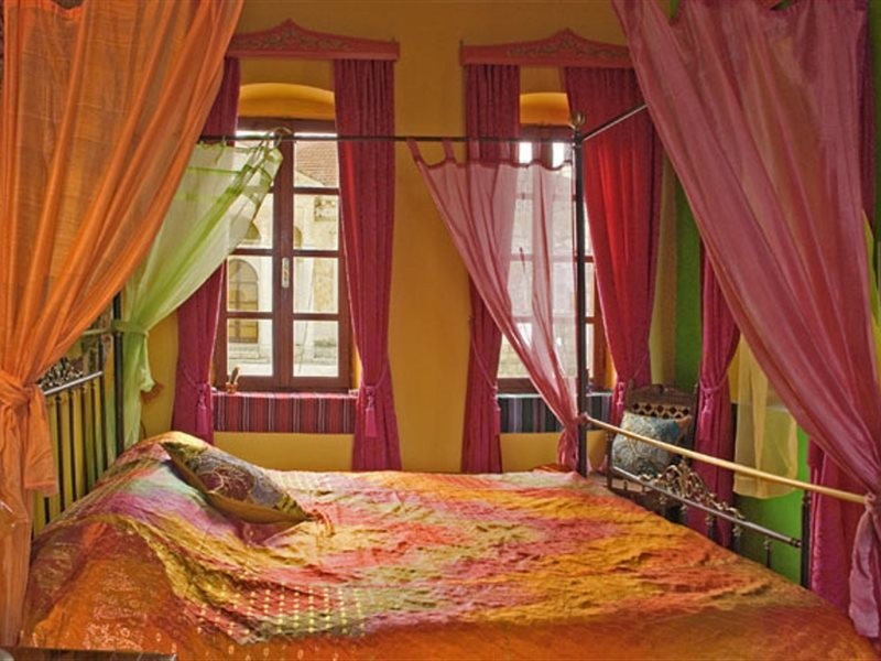 nikos takis fashion boutique hotel