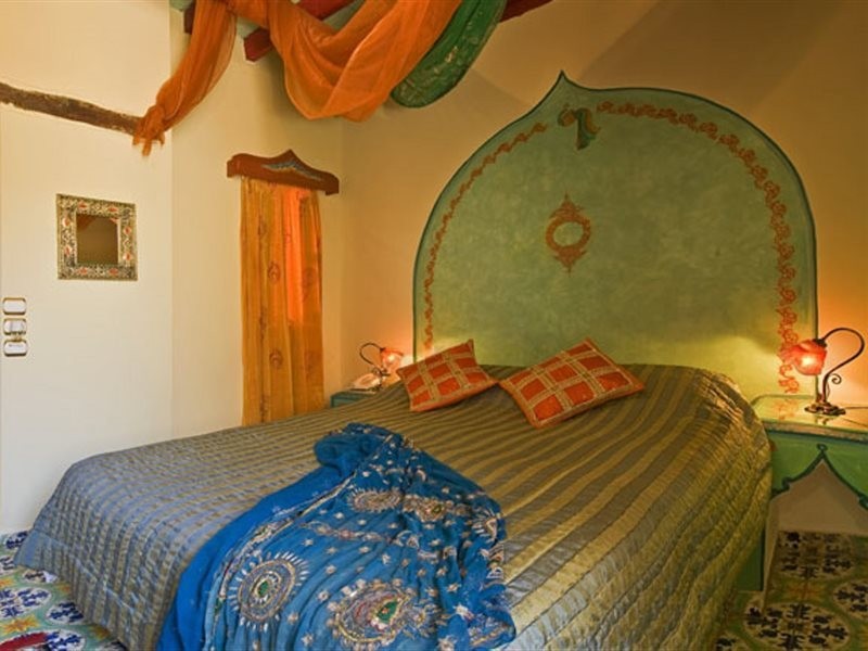 nikos takis fashion boutique hotel