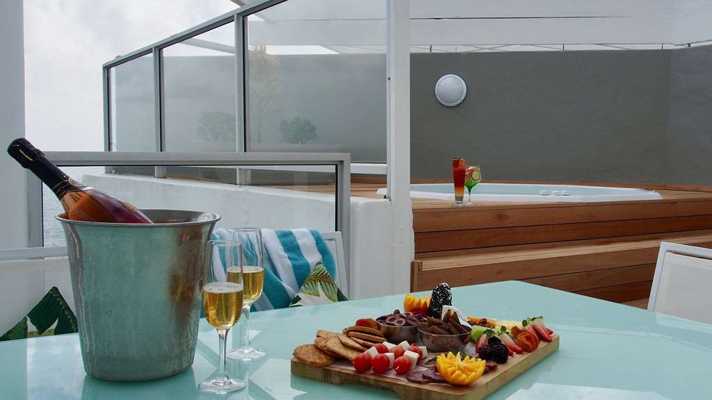 peninsula all suite hotel by dream resorts