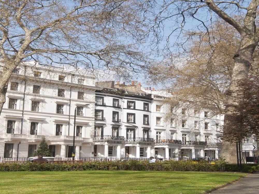 lancaster court hotel