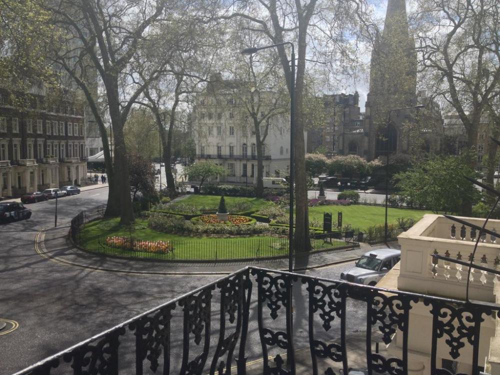 lancaster court hotel