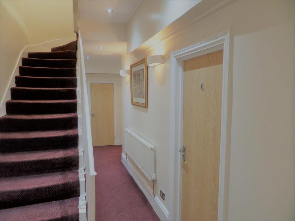 lancaster court hotel