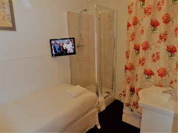 lancaster court hotel