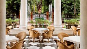 neemranas baradari palace