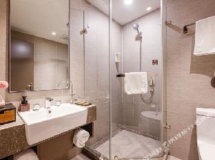 home inn plus kunshan west qianjin raod hongqiao