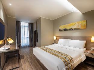 home inn plus kunshan west qianjin raod hongqiao