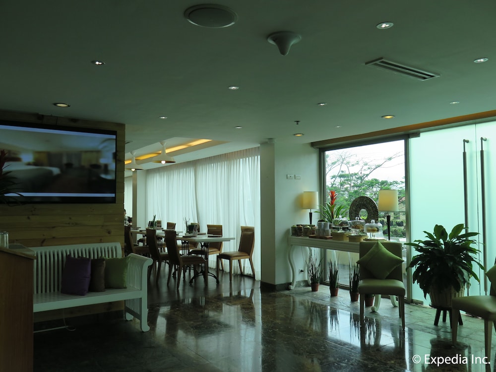 one tagaytay place