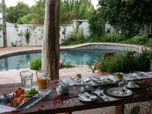 african vineyard guest house