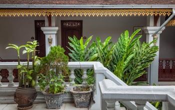 chitchareune mouangluang hotel