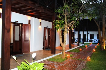 chitchareune mouangluang hotel