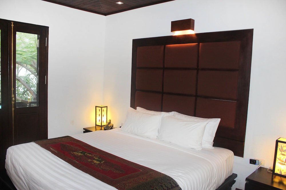 chitchareune mouangluang hotel