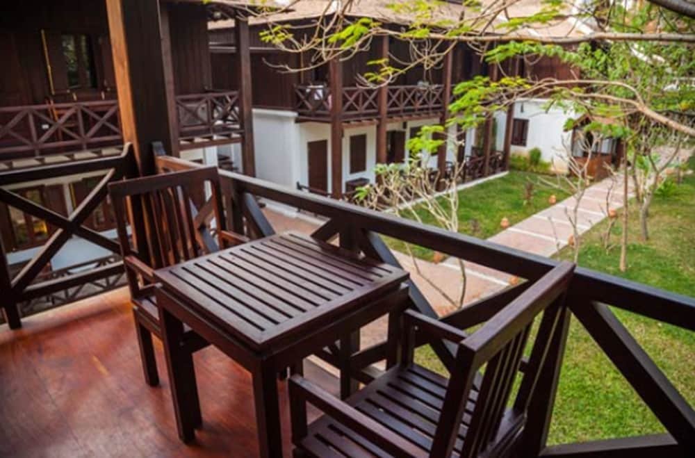 chitchareune mouangluang hotel