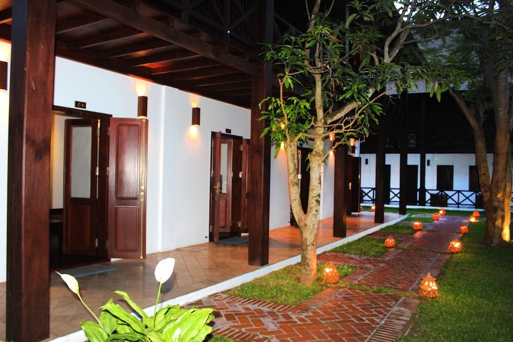 chitchareune mouangluang hotel