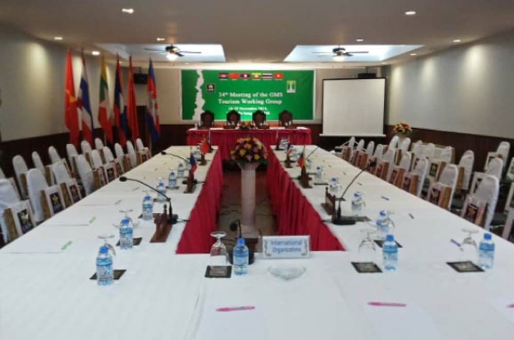 chitchareune mouangluang hotel