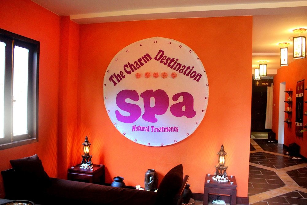 chitchareune mouangluang hotel