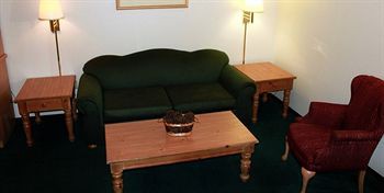 paynesville inn and suites