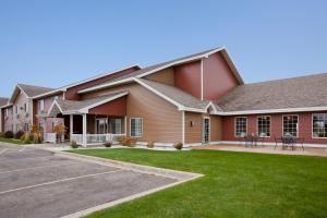 paynesville inn and suites