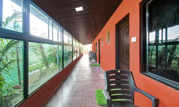 treebo trend la paradise