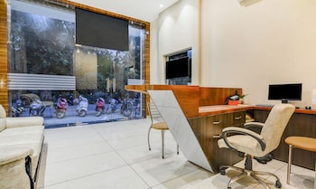 itsy hotels k k residency staywell