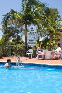 Island Palms Motor Inn,New South Wales>>Forster,4 star