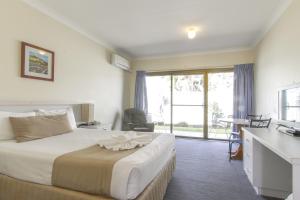 Island Palms Motor Inn,New South Wales>>Forster,4 star