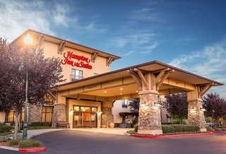 Hampton Inn & Suites Windsor - Sonoma Wine Country,Santa Rosa>>Healdsburg,3 star