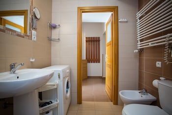kazimierzs secret apartments