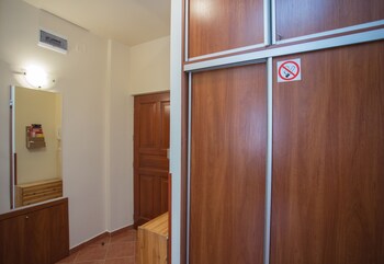kazimierzs secret apartments