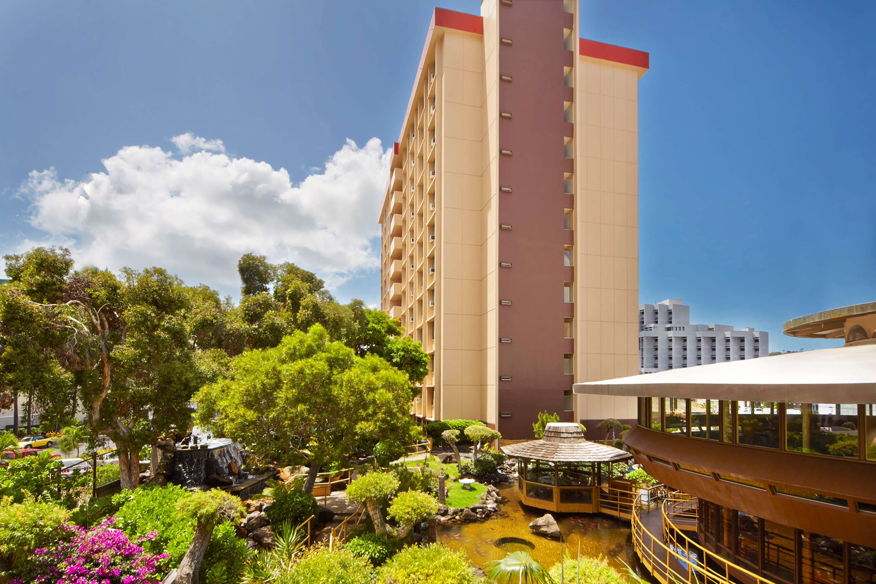 pagoda hotel