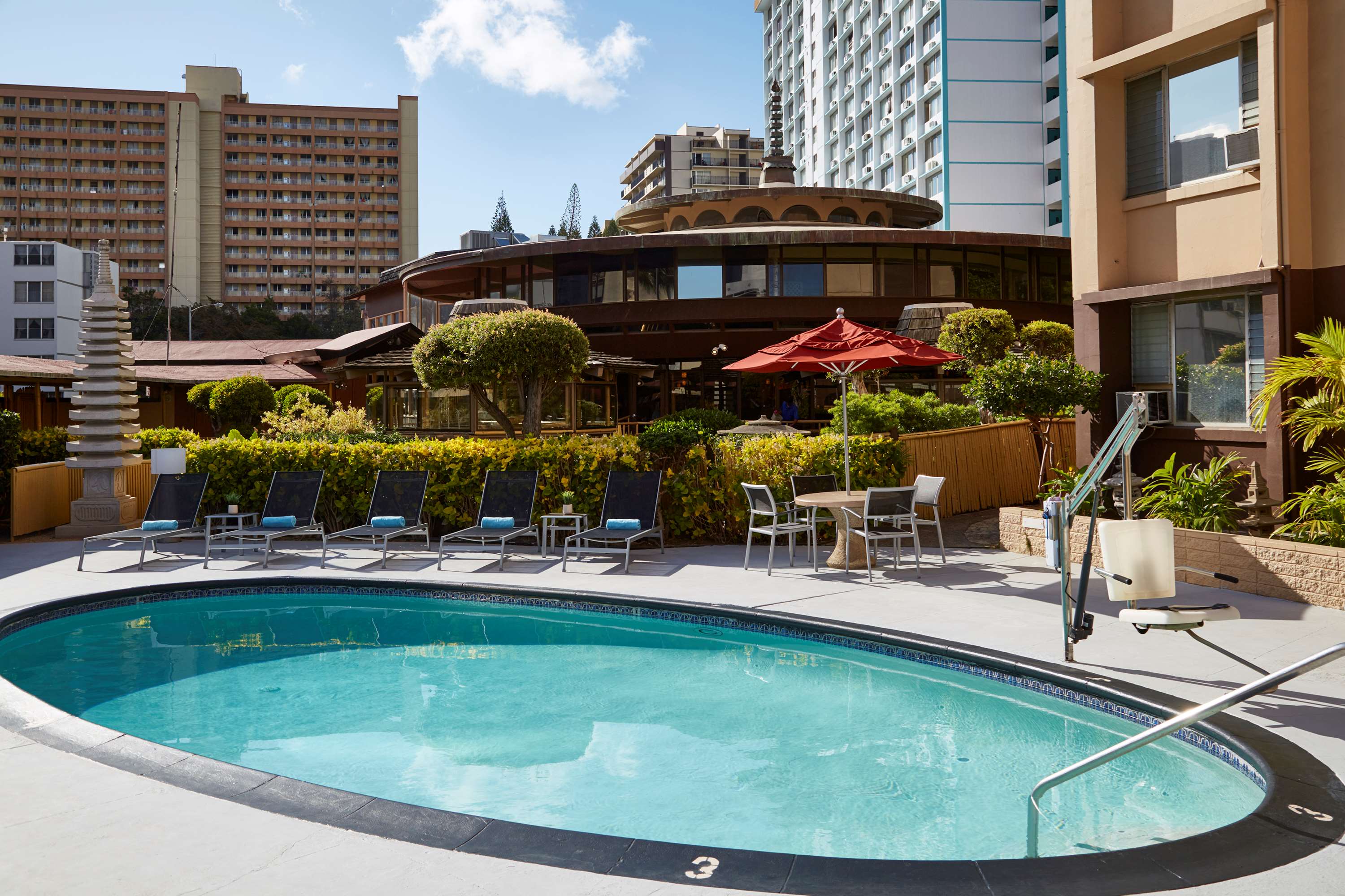 pagoda hotel