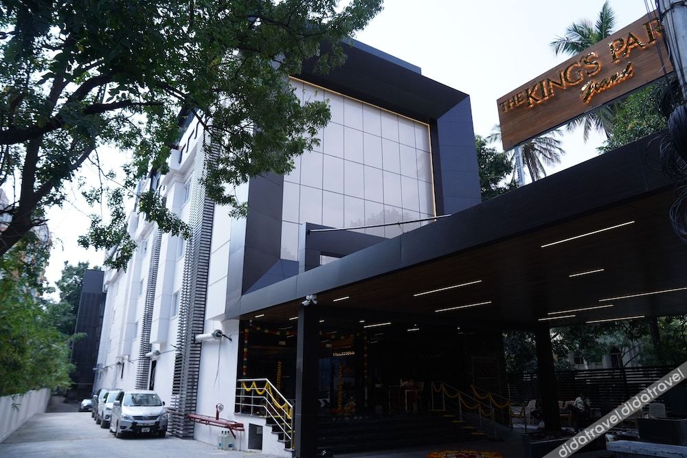 the kings park grand