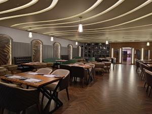 the kings park grand