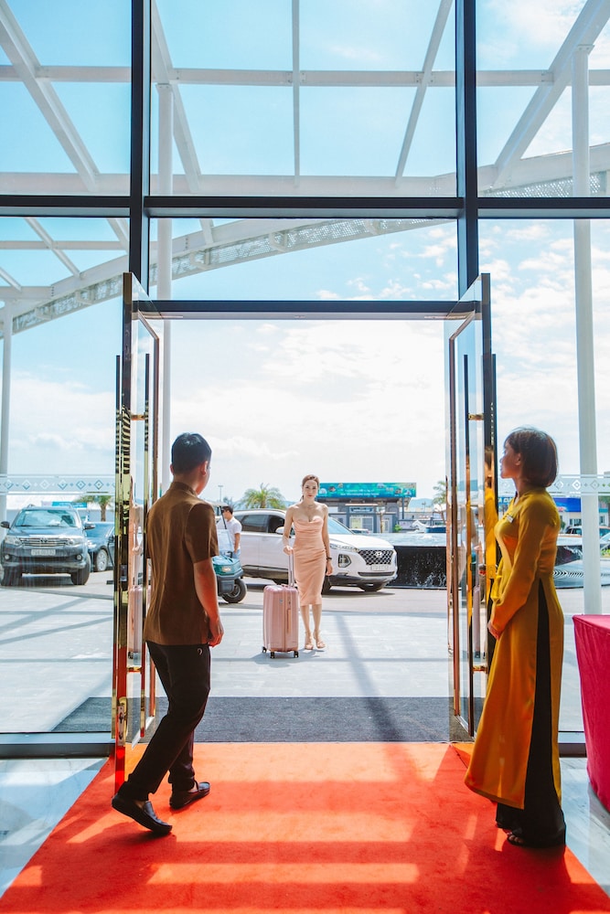 khach san muong thanh luxury xuan thanh